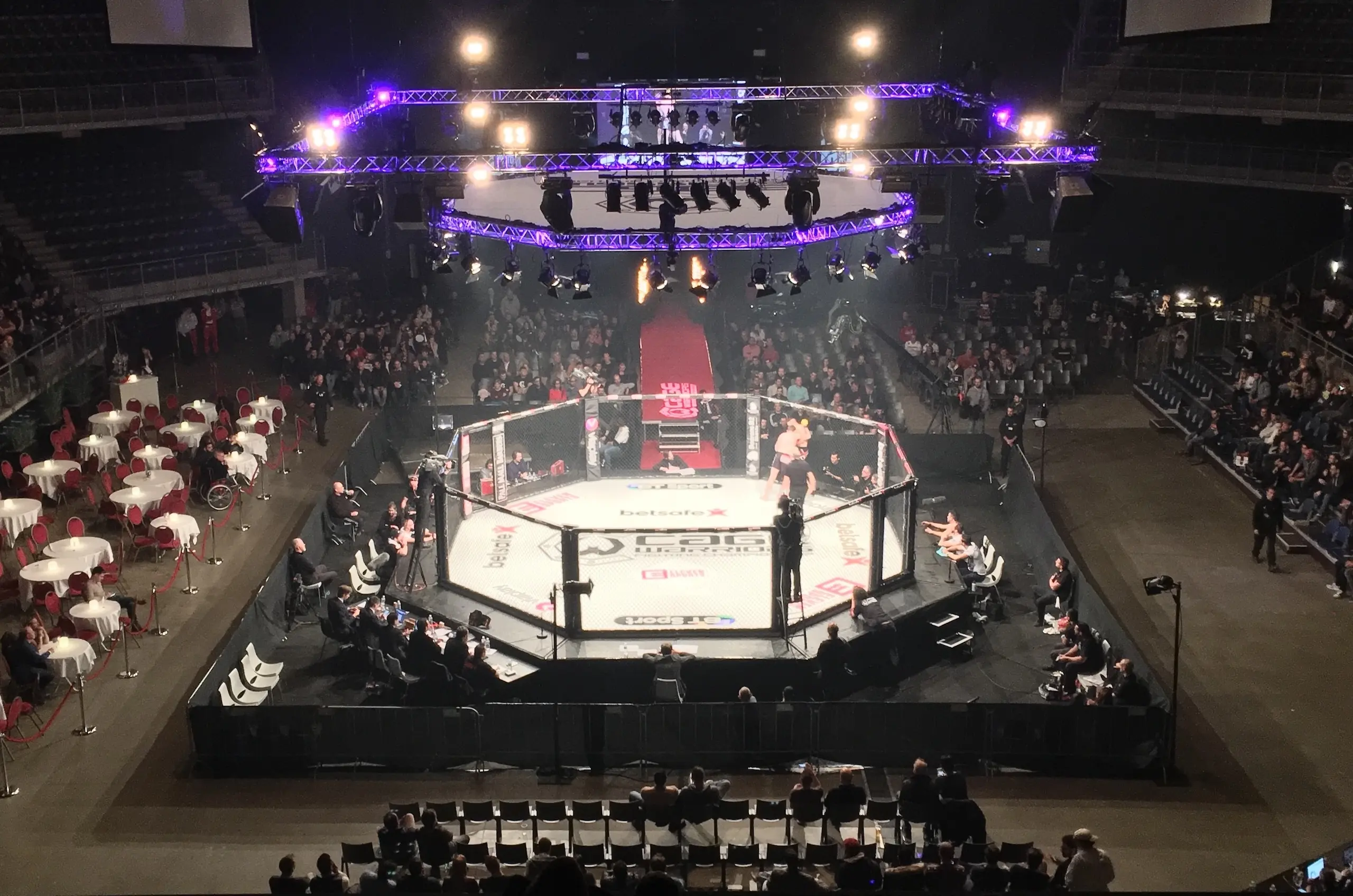Cage Warriors photo